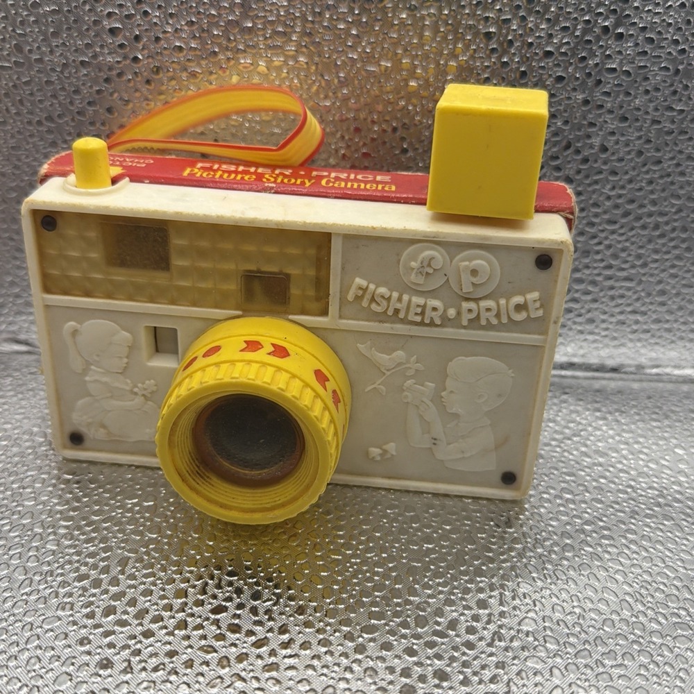 Vintage 1967 Fisher Price Picture Story Camera #784